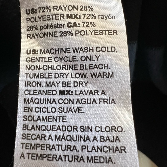 Chico’s Blue & Black Colorblock Knit Top | Long Sleeve Tunic L - Picture 4 of 4